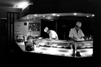 2019-10-27-Canon-EOS-1V-35mm-Ilford-Delta400_16_MOD_MOD_BW_FRAME_resize