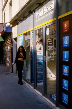 2022-08-20-Hexar-AF-35mm--Kodak-Ektachrome-E100_10080016_MOD_FRAME_resize